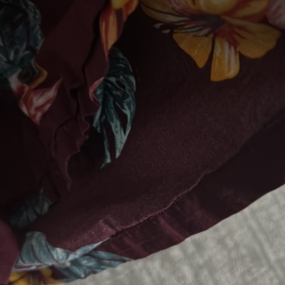 Aeropostale Men’s The Resort Shirt - Picture 3 of 3